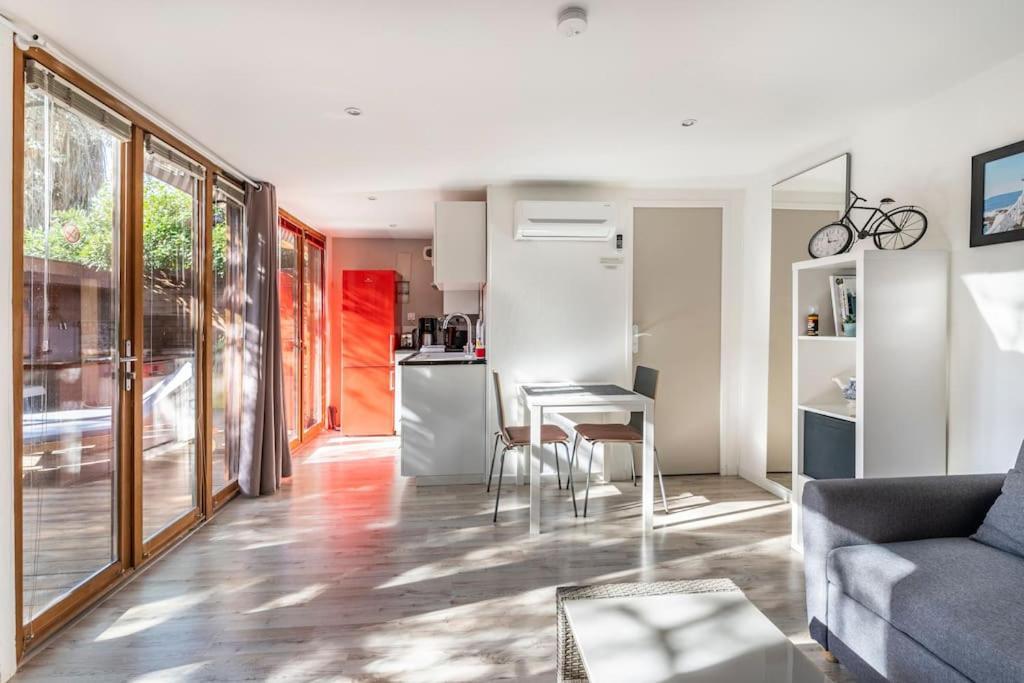 Studio Jacuzzi Prive A 8 Min A Pied De La Plage Apartment La Ciotat Exterior foto