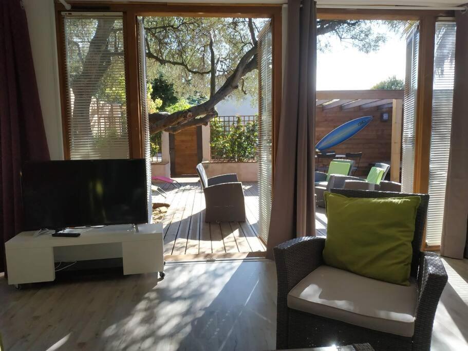 Studio Jacuzzi Prive A 8 Min A Pied De La Plage Apartment La Ciotat Exterior foto