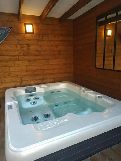 Studio Jacuzzi Prive A 8 Min A Pied De La Plage Apartment La Ciotat Exterior foto