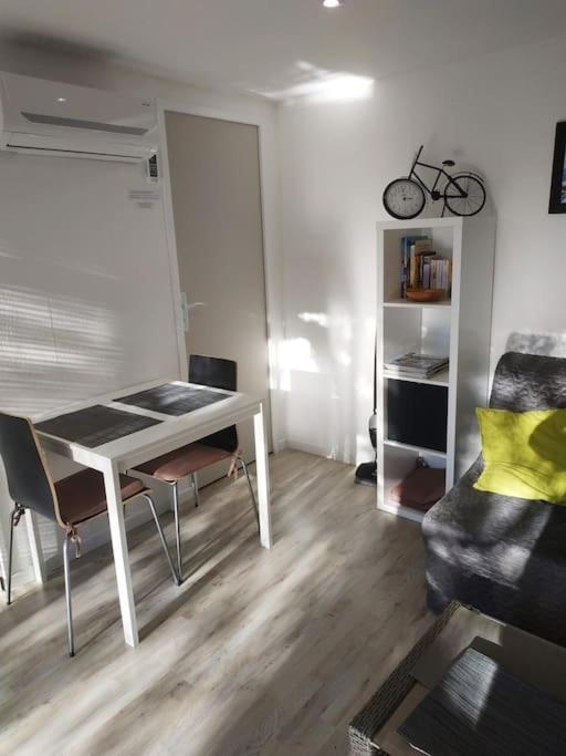 Studio Jacuzzi Prive A 8 Min A Pied De La Plage Apartment La Ciotat Exterior foto