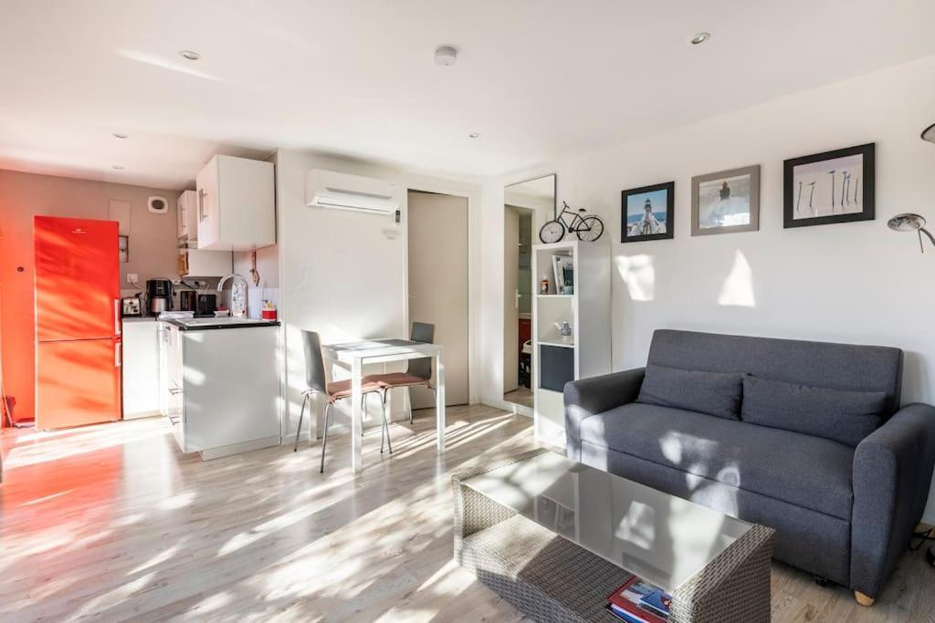 Studio Jacuzzi Prive A 8 Min A Pied De La Plage Apartment La Ciotat Exterior foto